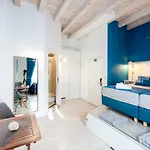 Nautica North - Old Town Gasthof 3*