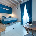 Nautica North - Old Town