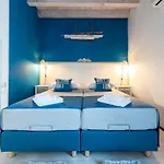 بيت ضيافة Nautica North - Old Town 3*