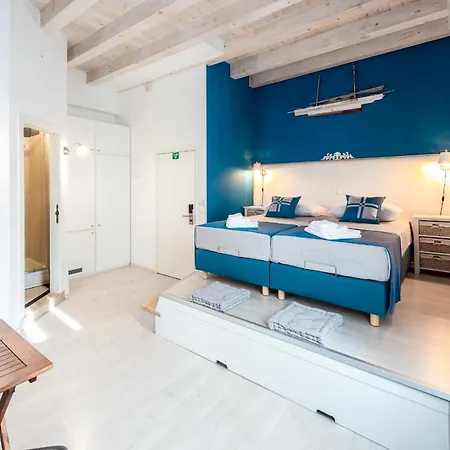 Nautica 1 - Old Town Guest house