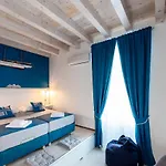 Maison d'hôtes Nautica North - Old Town 3*