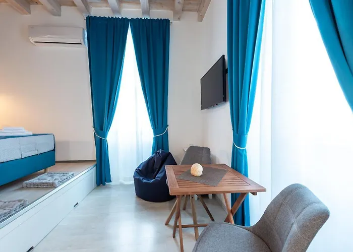 Nautica North - Old Town Affittacamere Ragusa