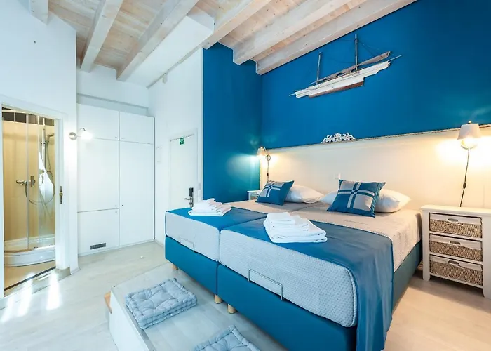 Nautica North - Old Town 3*