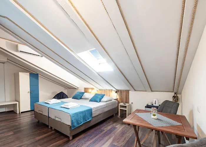 Affittacamere Nautica North - Old Town 3*